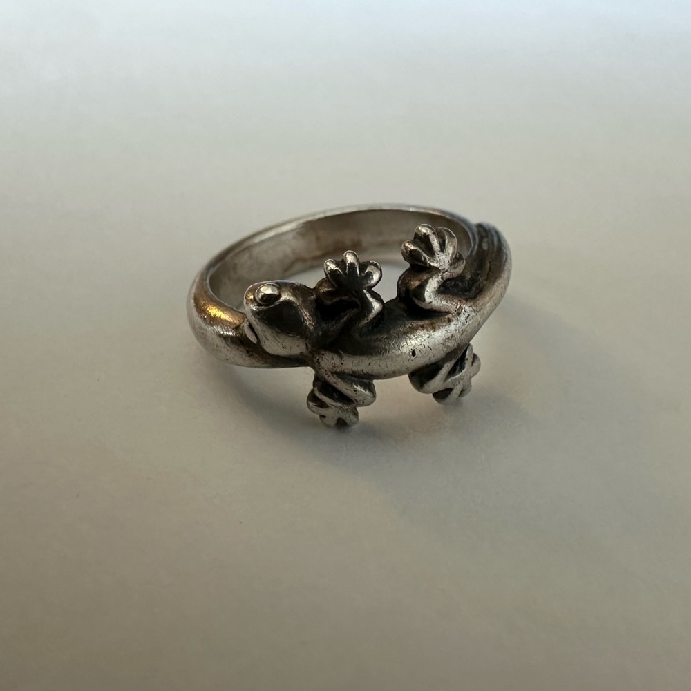 Silver Gecko Ring